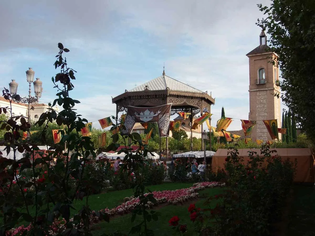 mercado cervantino