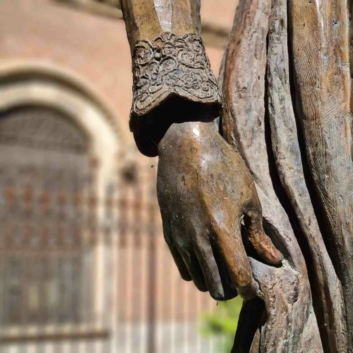 mano catalina de Aragón