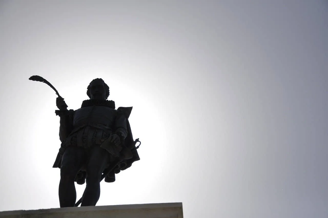 sombra de cervantes