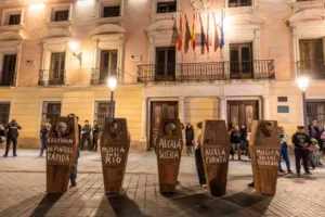 ataudes marcha zombie