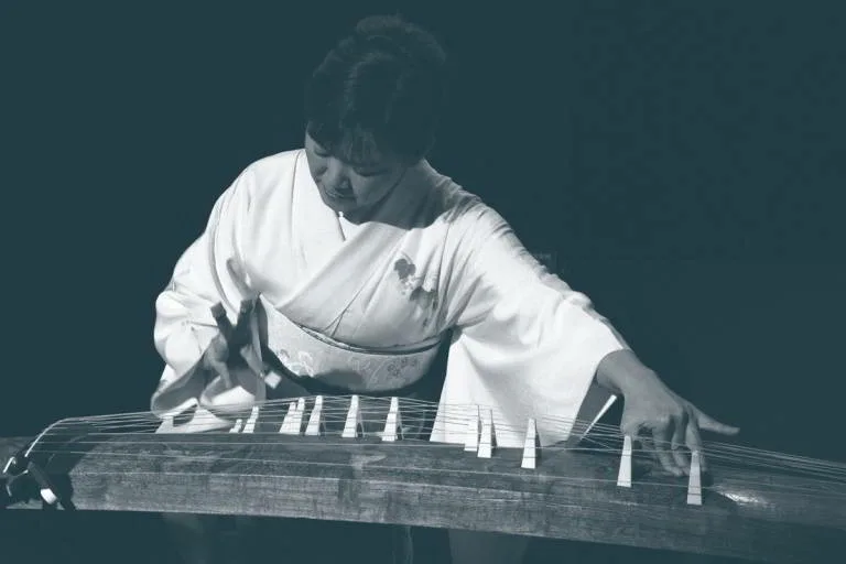 768xaki-y-kuniko-1